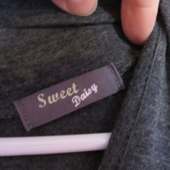 Sweet Daisy T-shirt Mini Dress Size XL Long Sleeve Savage Fangs Roses Keyhole - Picture 12 of 12